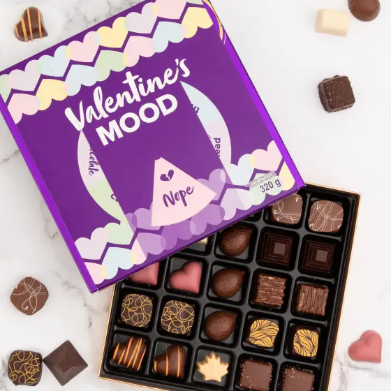 Purdy's Valentine's Day spinning wheel box