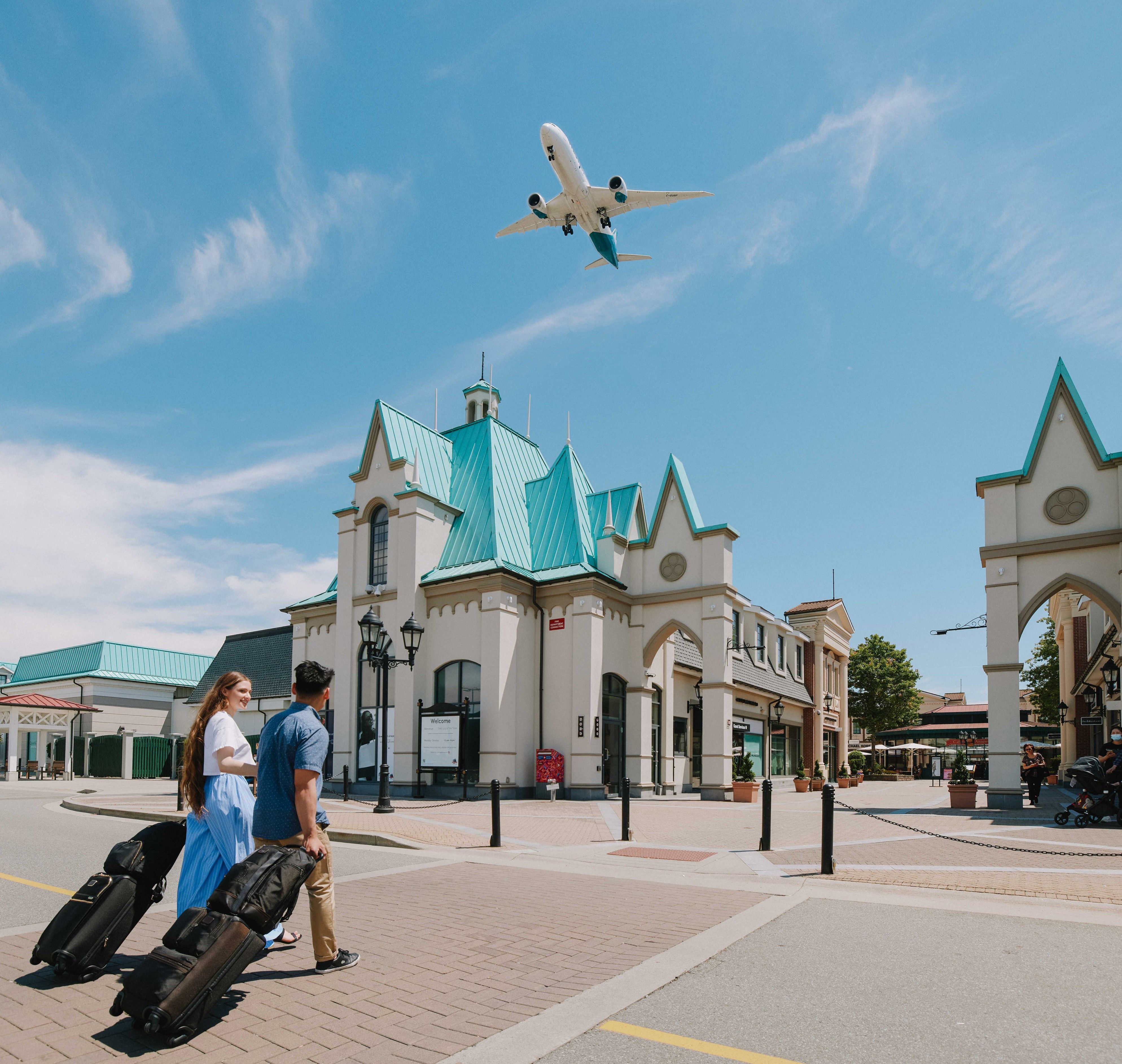 McArthurGlen Main Entrance