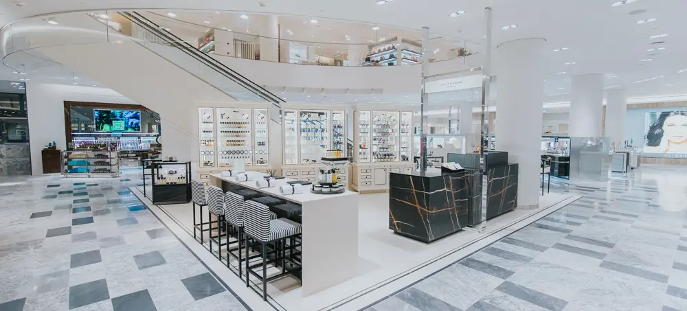 Holt Renfrew Beauty Hall