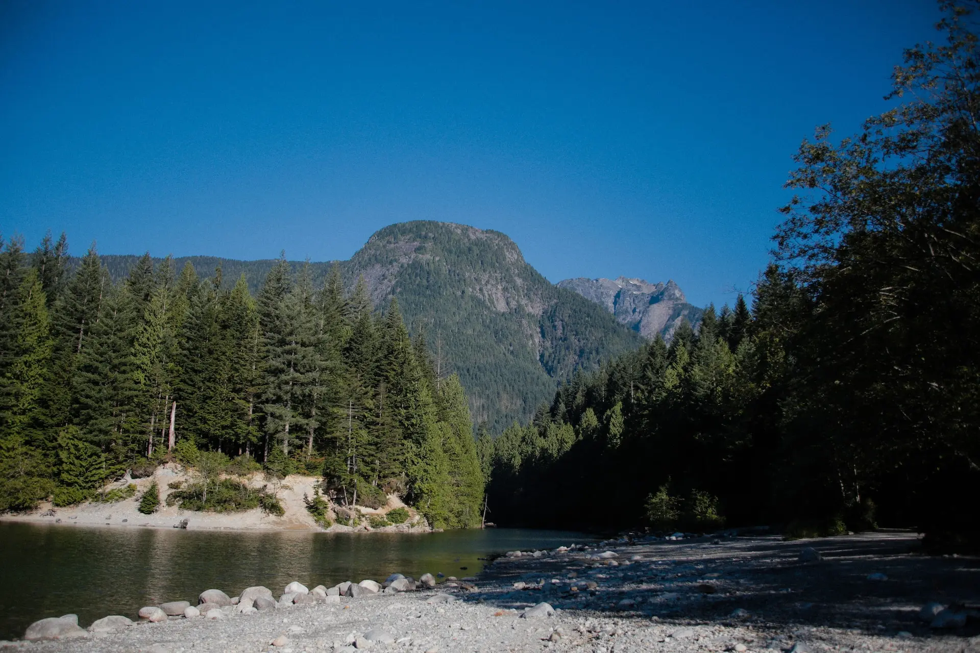 Alouette Lake in Golden Ears Provincial Park