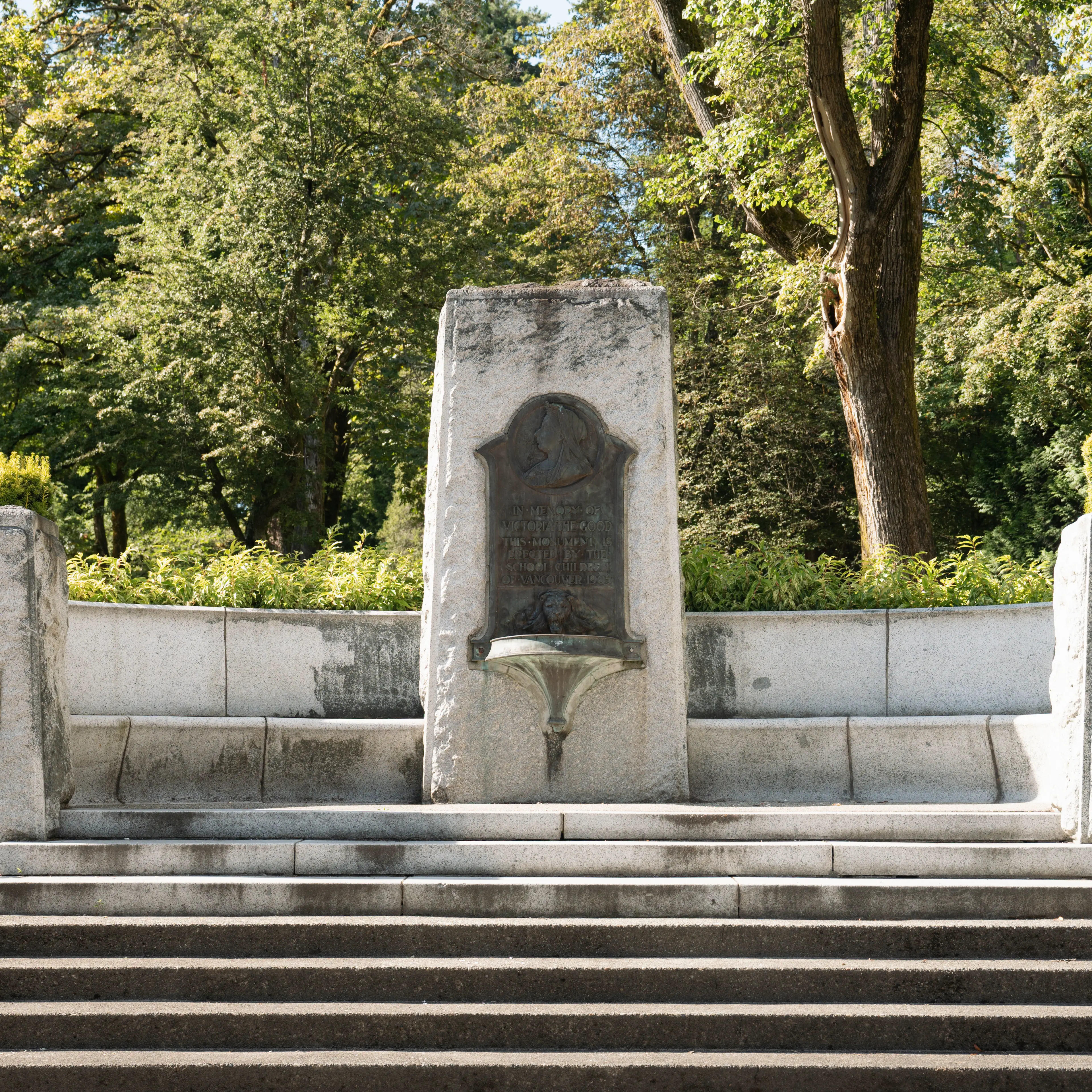 Queen Victoria Memorial Fountain