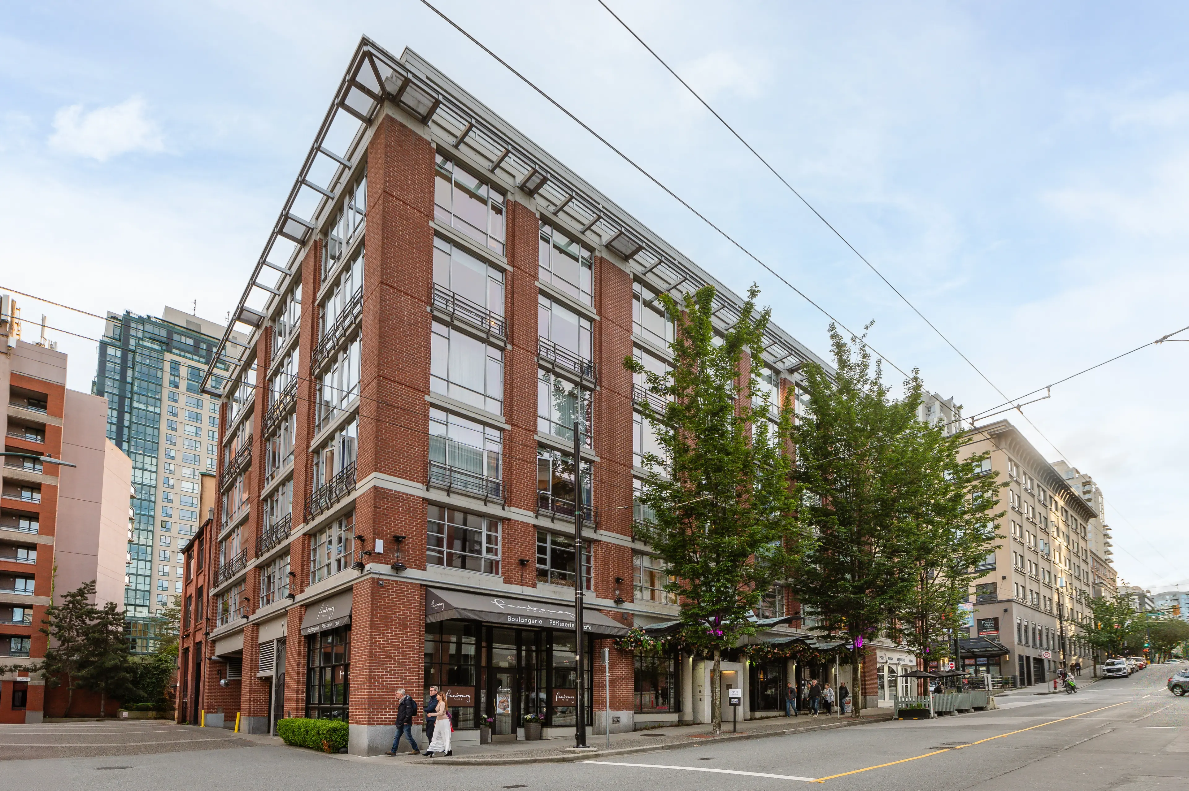Opus Hotel Yaletown