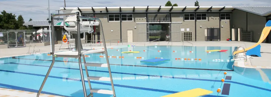 Moody Park Outdoor Pool in New Westminster