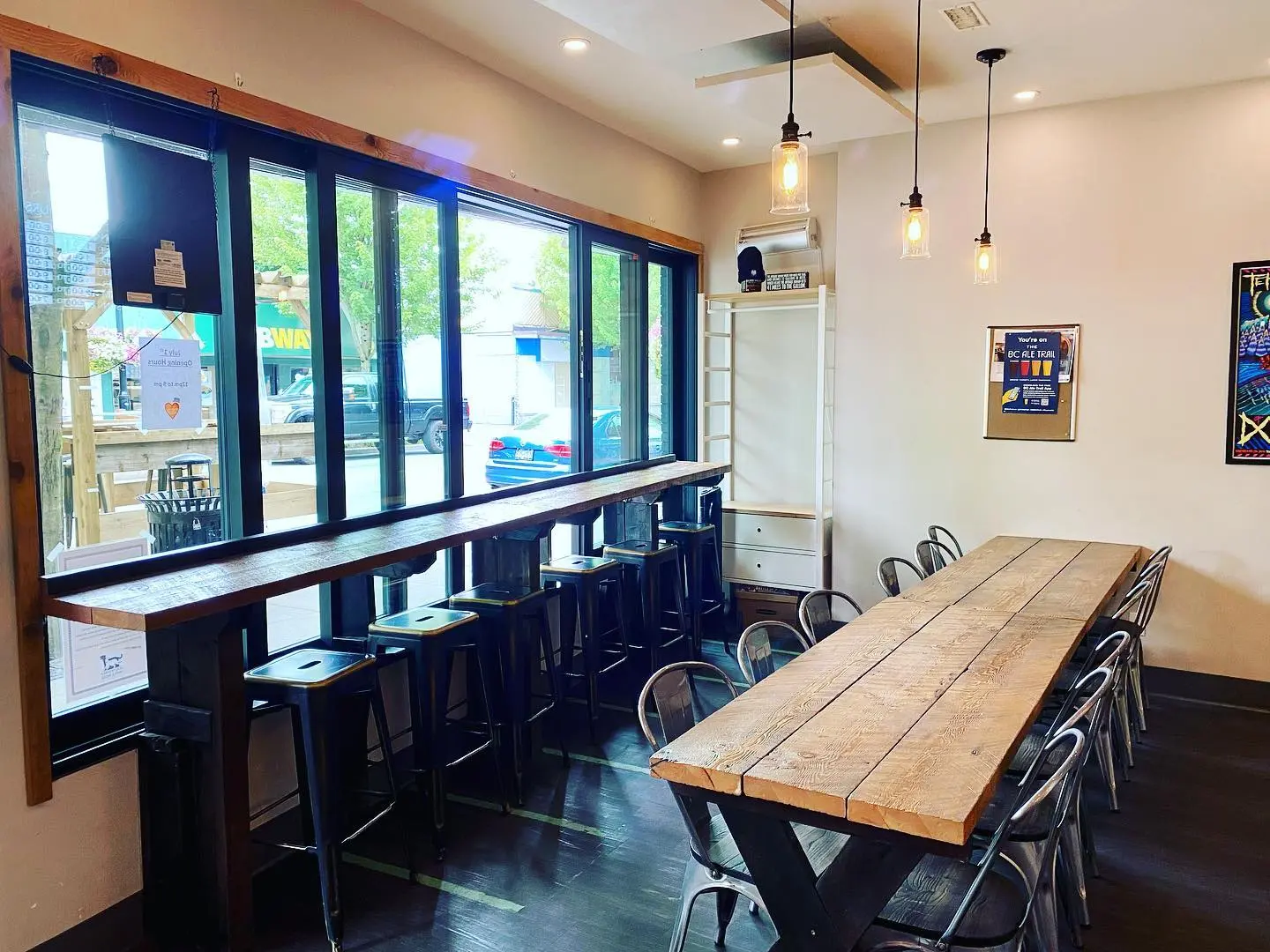 The tasting room at Silver Valley Brewing