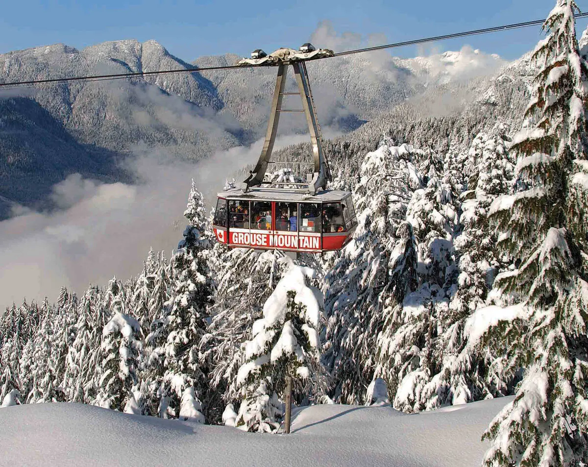 Grouse Mountain Gondola in winter