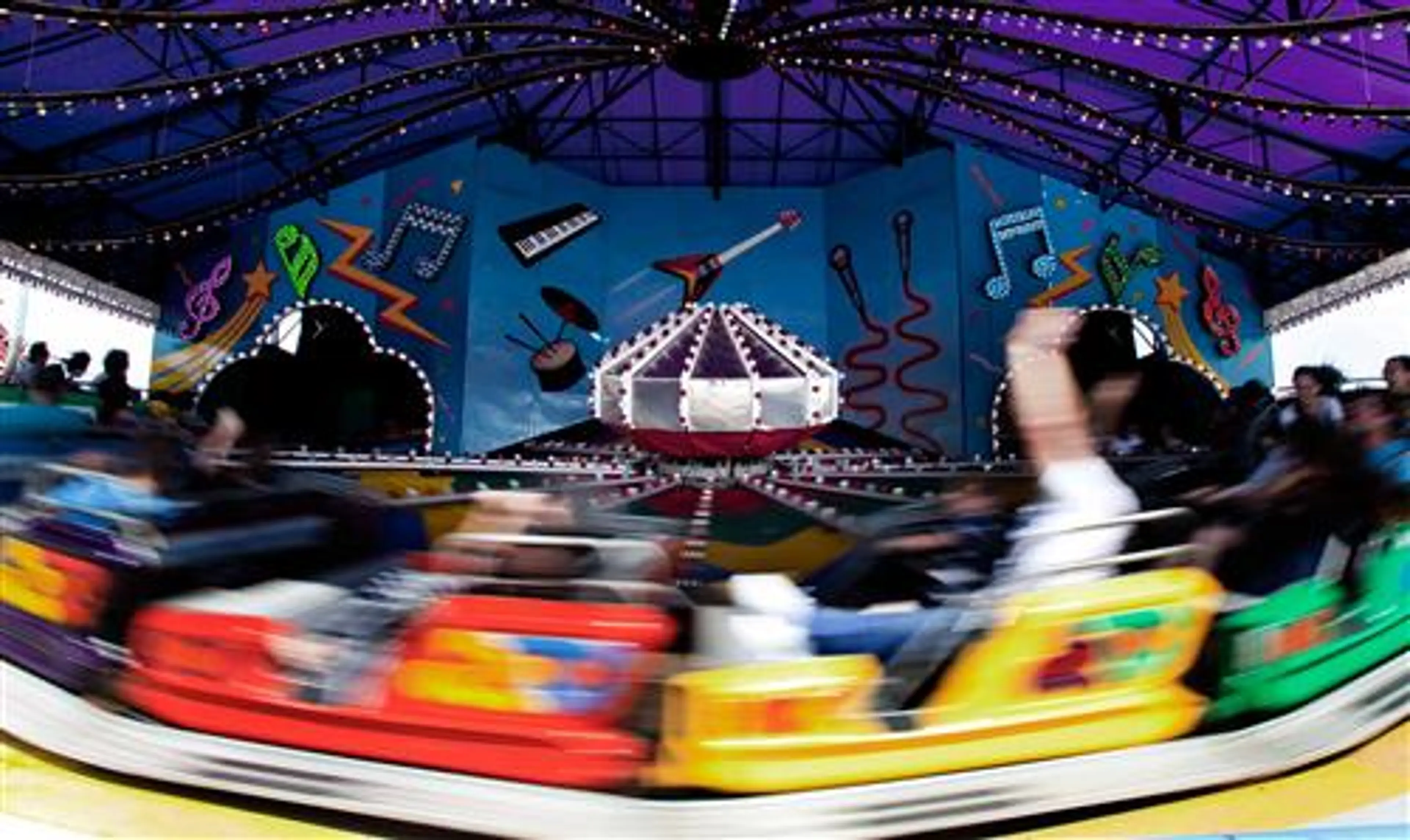 Booze & Bumper Cars: “Adults Only” Evenings at Playland