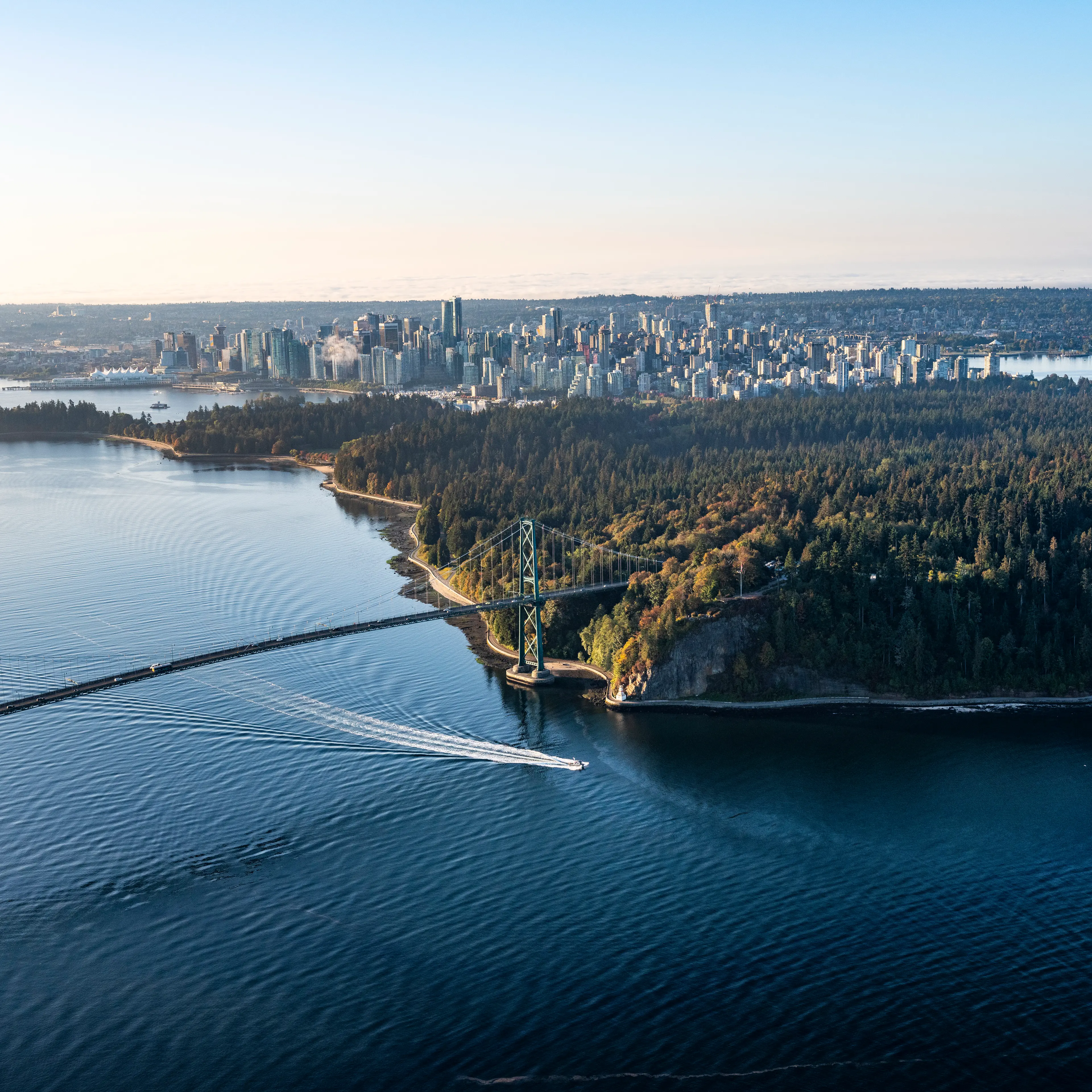 Lions Gate Bridge/walk or bike
