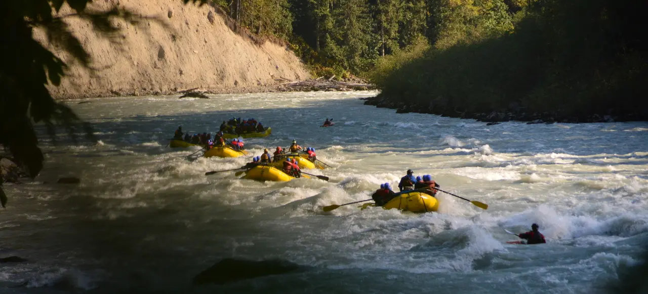 Scenery and rafts