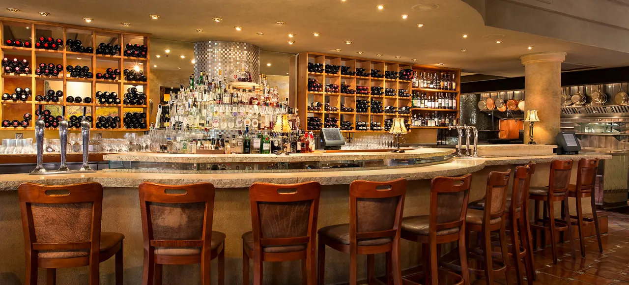 Bar + Lounge