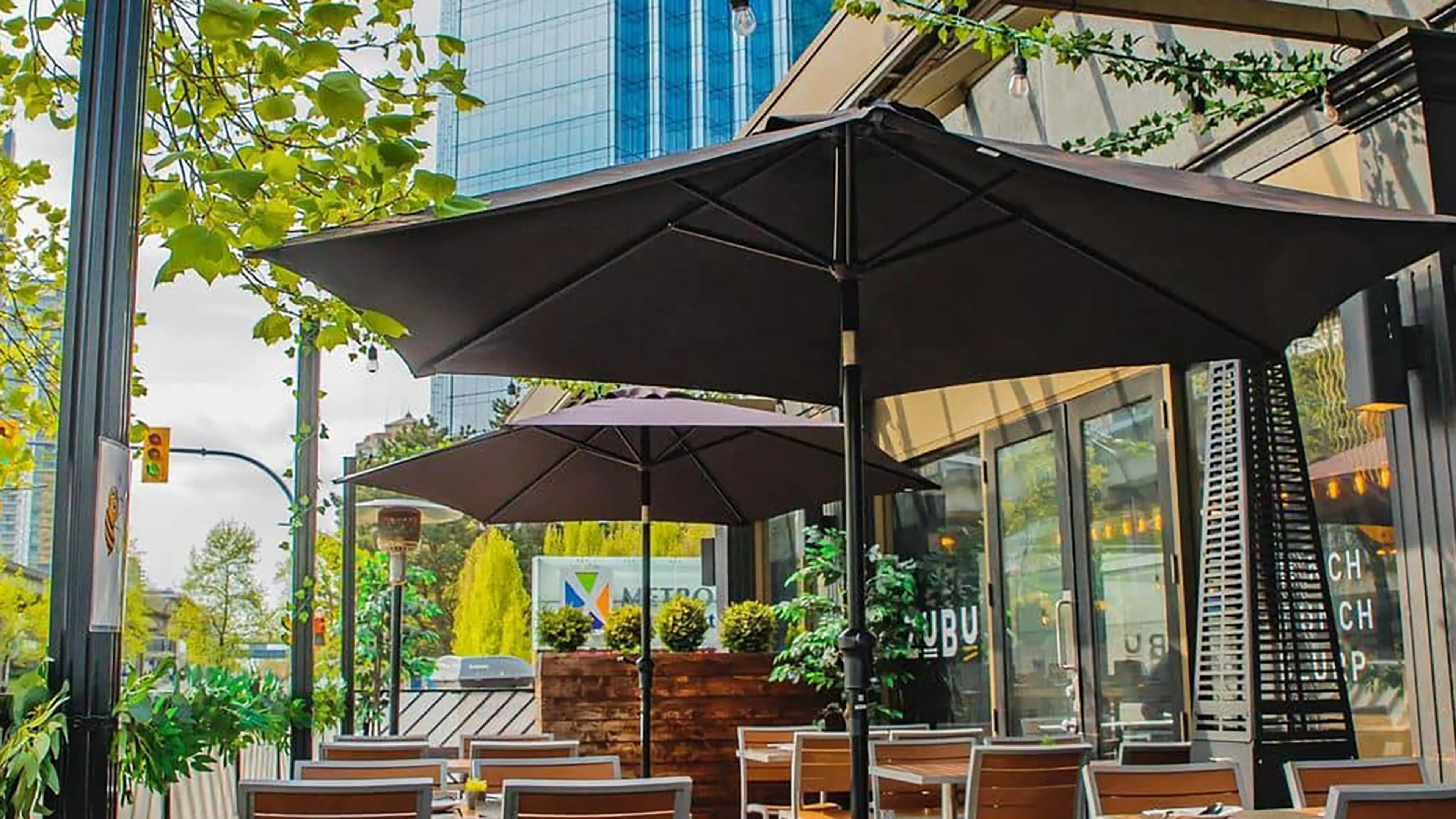 Zubu Metrotown Patio