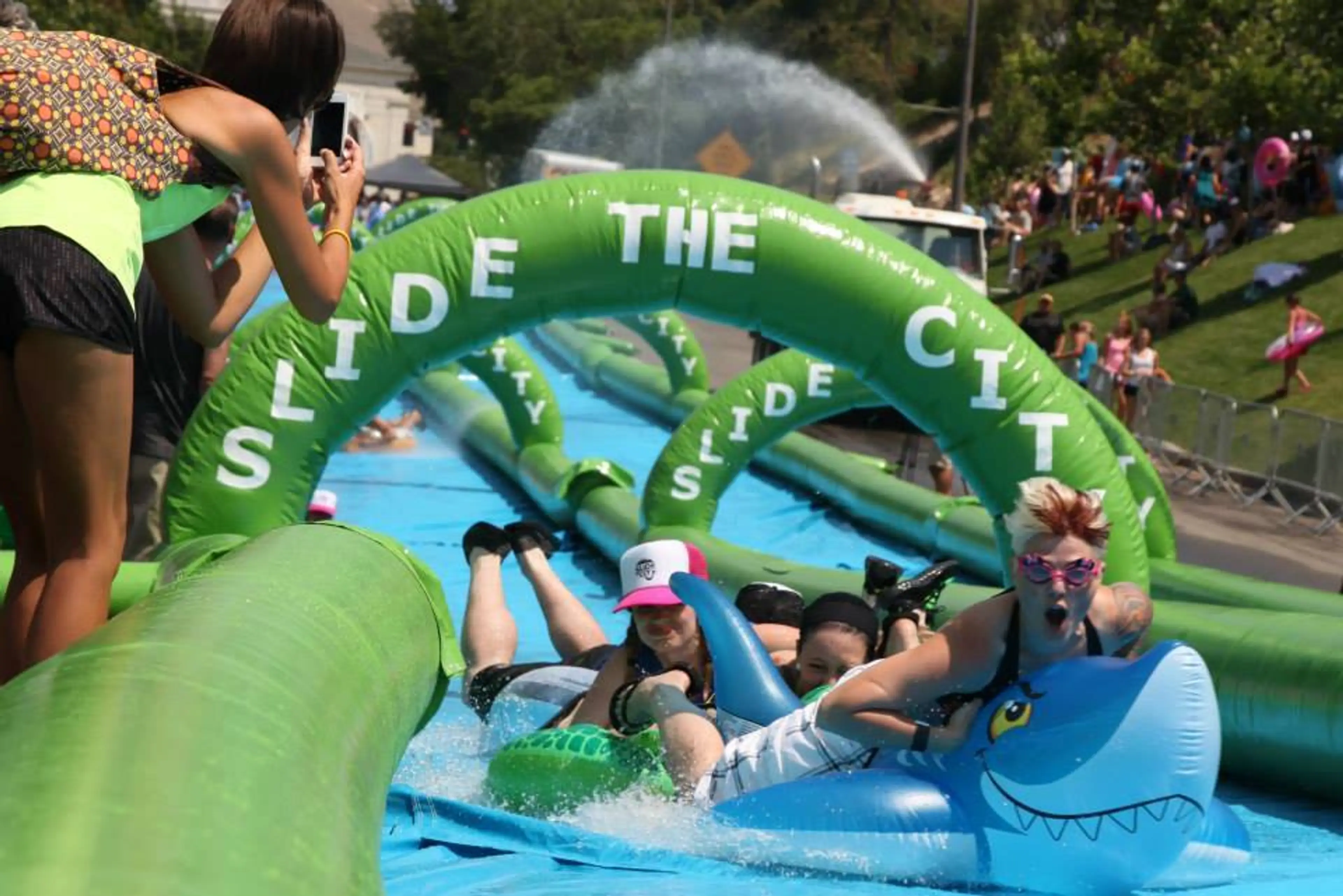 1,000-foot-long massive water slide coming to North Vancouver this weekend