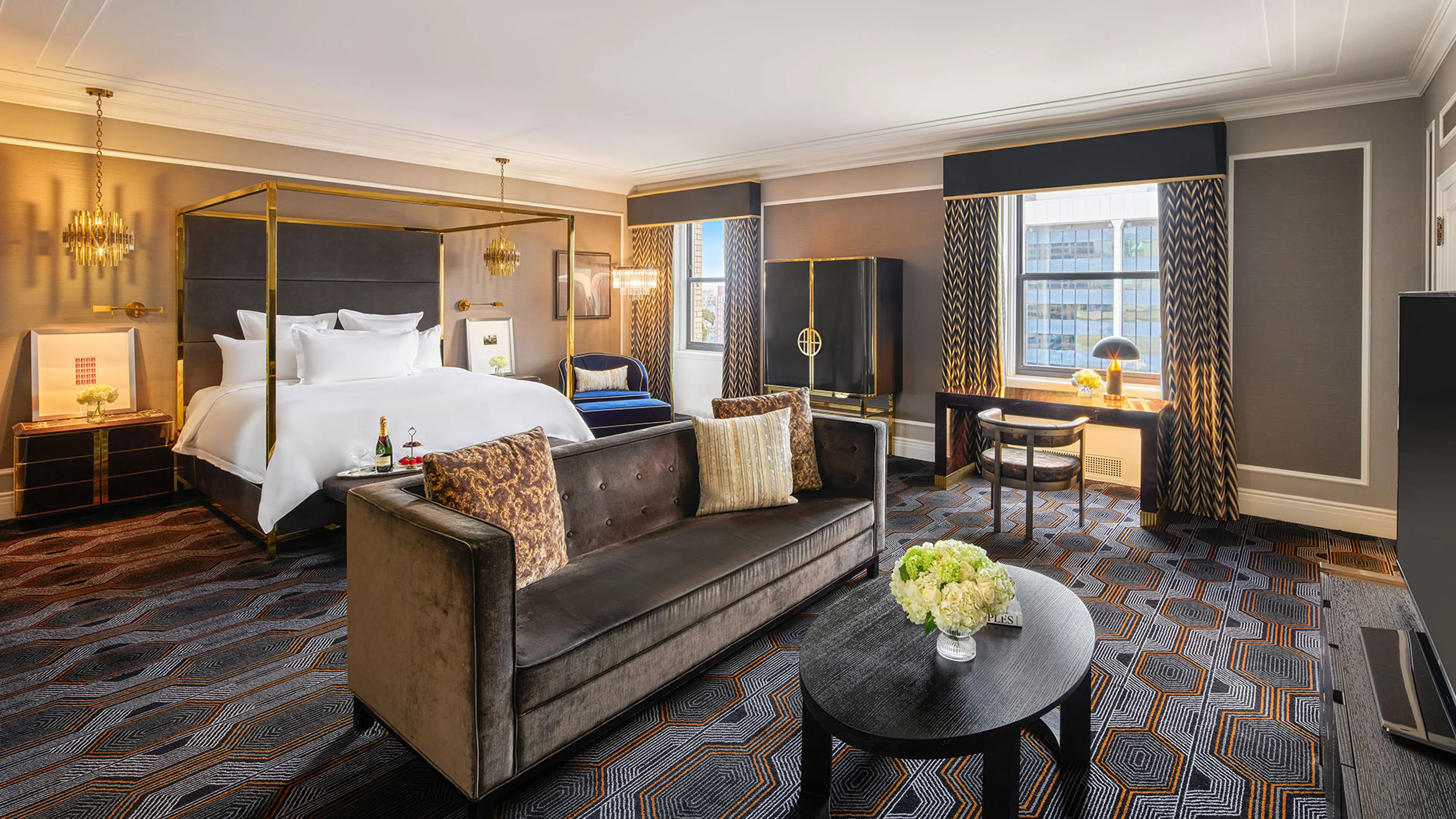 Lieutenant Governor's Suite Bedroom Room | Fairmont Hotel Vancouver