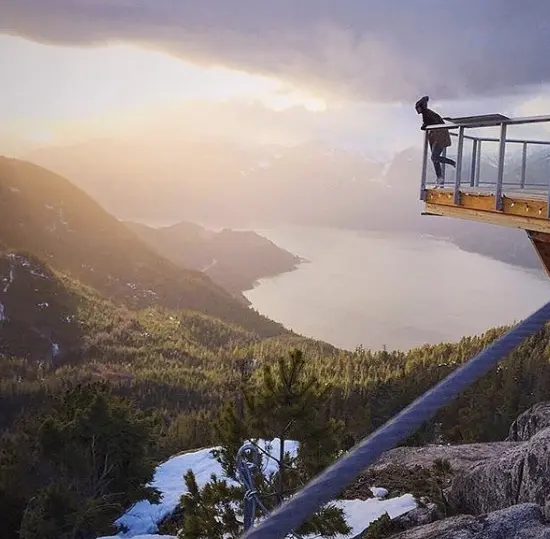 photo: @meltolentino