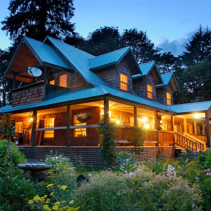 Pitt River Lodge